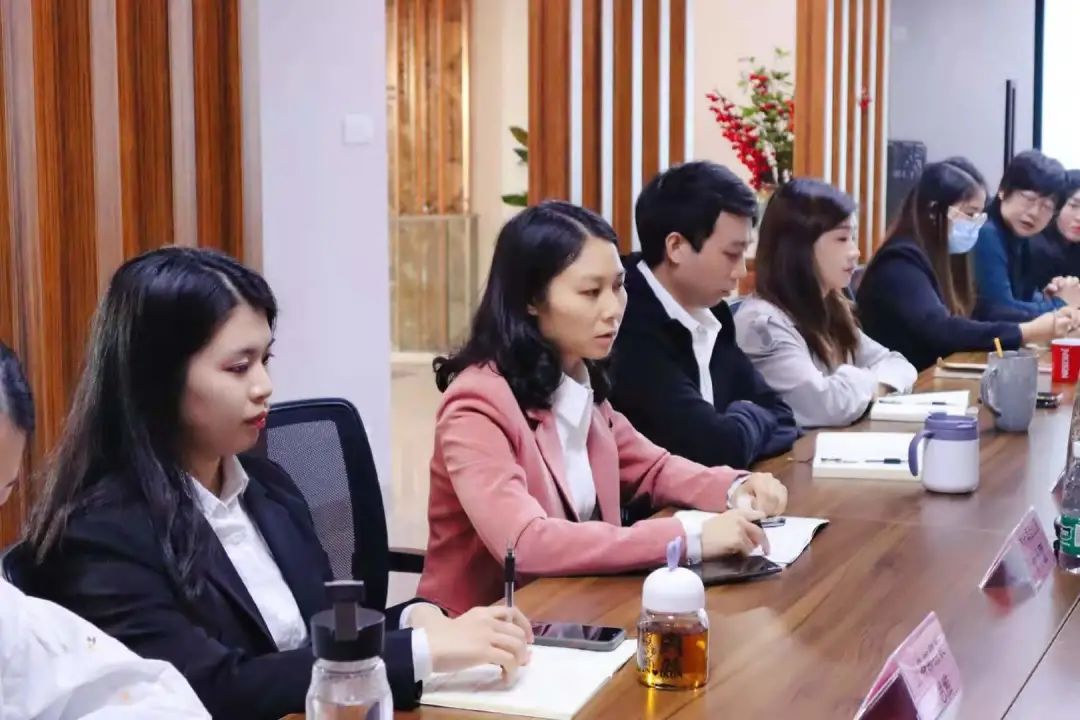 金訊財稅集團召開11月月度述職大會